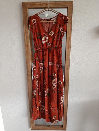Robe longue fleurie orange avec fente taille M NEUVE