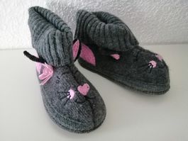 Hausschuhe Katze warm Mädchen Grösse 22 NEU