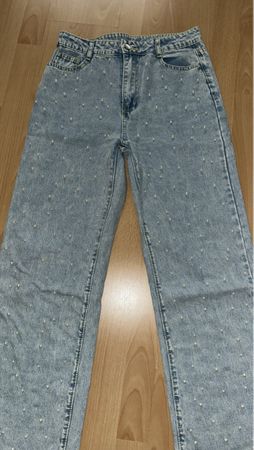 Jean Mom clair, taille 38, avec perles