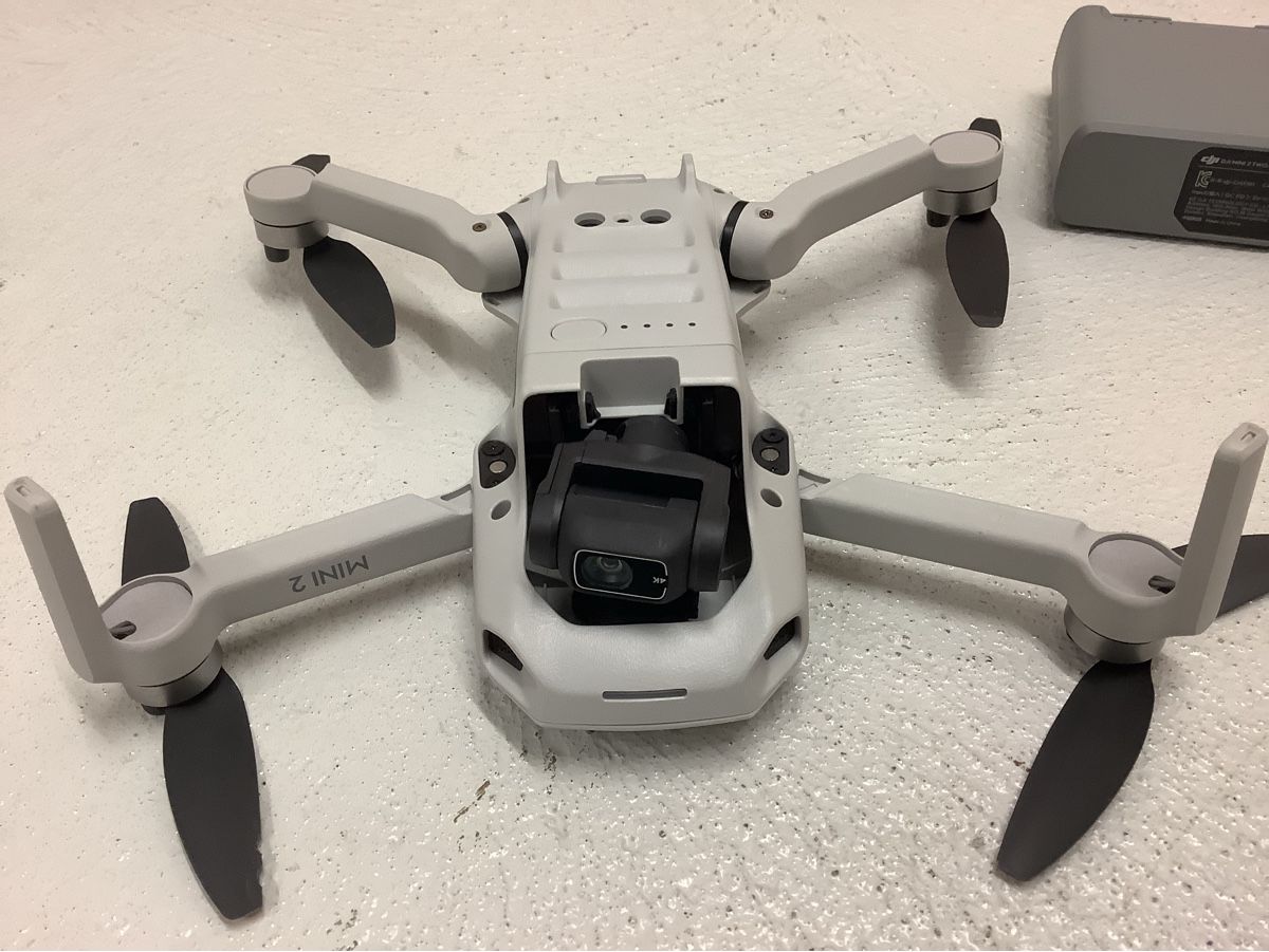 DJI Modellismo RC: DJI Mini 2 Fly more Combo, ND-Filter, 128GB-SD, Propschutz – Usato da Waltenschwil venduto da Konrad4 9