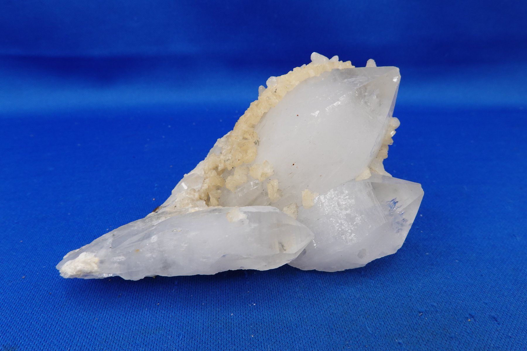 Minerali & Pietre curative: Bergkristall mit Dolomit und Calcit – Nuovo e nell'imballaggio originale da Schinznach Bad venduto da Demerald 1