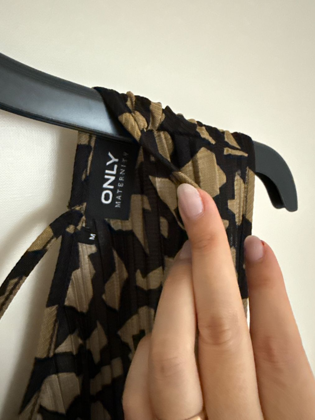 Only Kleider: Kleid ONLY MATERNITY M – Gebraucht aus Horgen von linuxrp 3