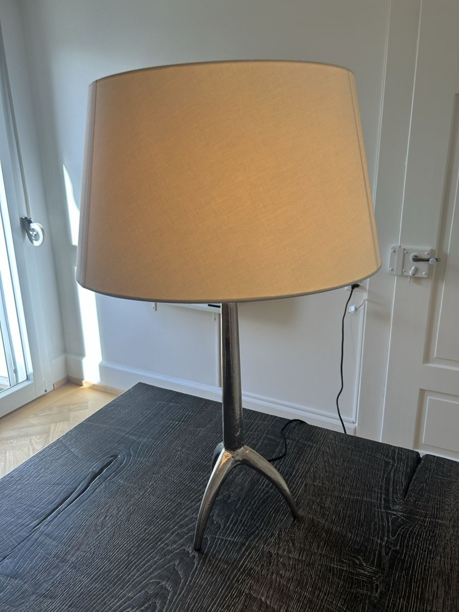 Lampade: Stilvolle Tischlampe 75 x 46cm – Usato da Zürich venduto da Balanca 1