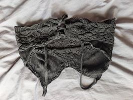 Crop top en crochet 