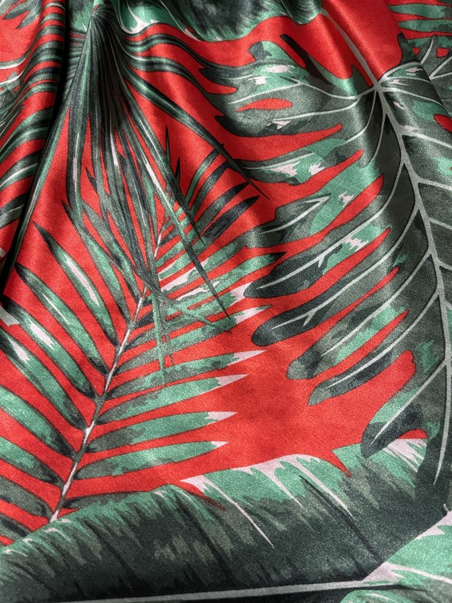 Negligees & Pigiami: Chic Tropicale: Abito da notte di raso-Tg.L-Rosso e Verde – Nuovo (secondo la descrizione) da Gordevio venduto da LanaZimm 2