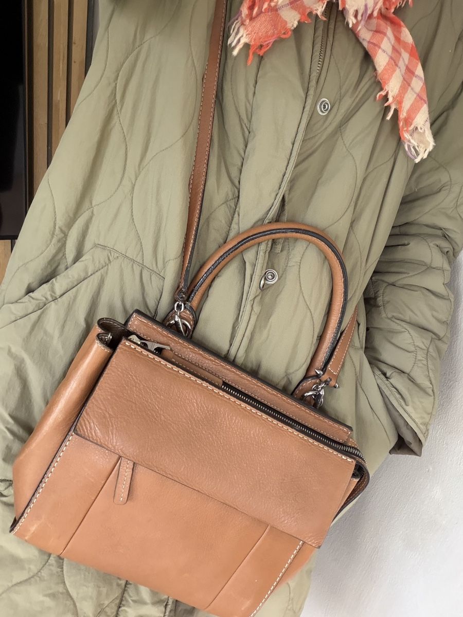 Barbara Bui Taschen für Damen: Barbara Bui Crossbody Handtasche – Gebraucht aus Aarau von Marylou90