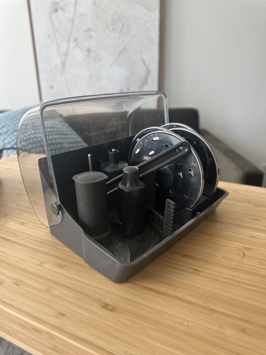 Magimix Küchengeräte: Magimix 5200 XL food processor – Gebraucht aus Zürich von hus_2sc5 2