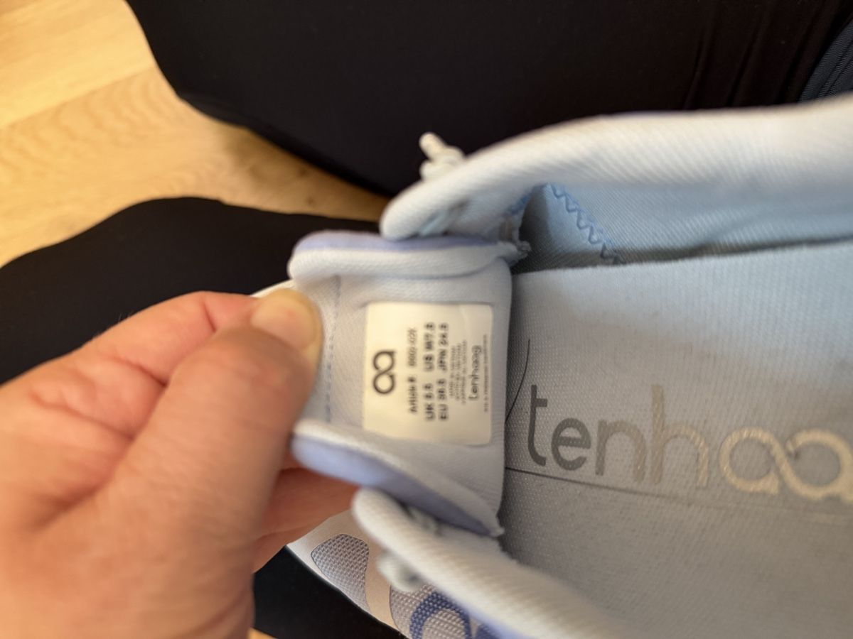 Scarpe da donna: Tenhag Sneakers Damen  – Usato da Wädenswil venduto da Flain 4