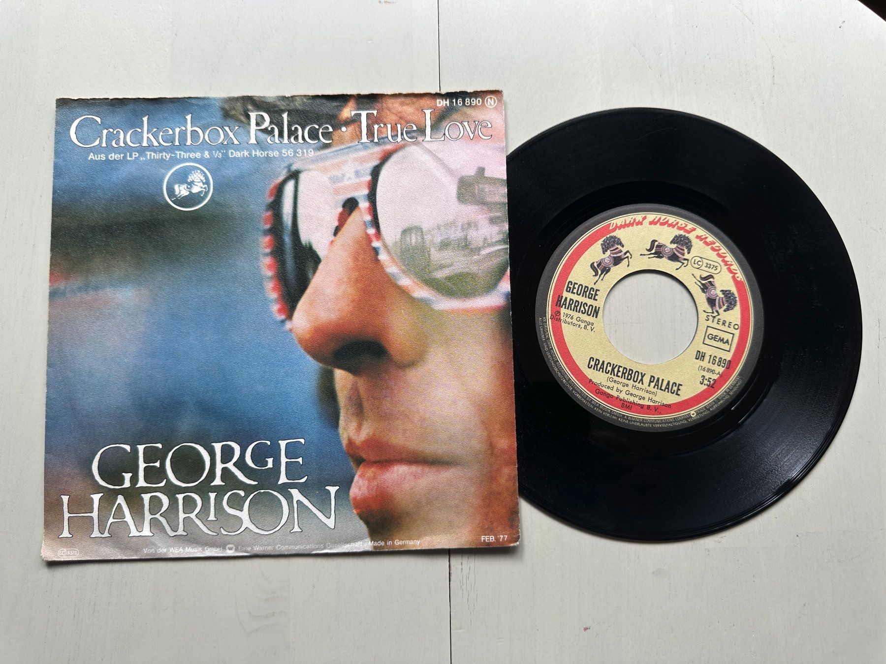 Dischi in vinile: GEORGE HARRISON BEATLES tolle Single Crackerbox palace – Usato da Basel venduto da Partridge
