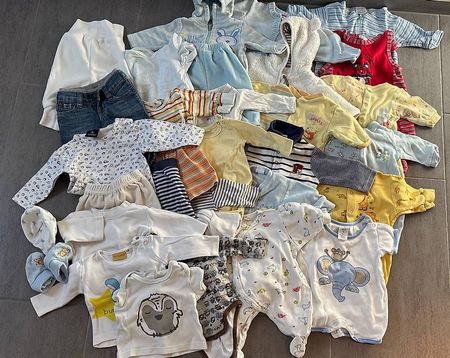 Kleiderpaket Baby Gr. 56 (32Teile)