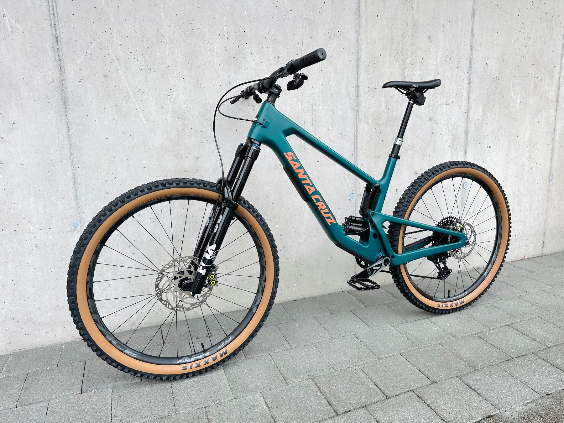 Santa Cruz Vélos: Santa Cruz Hightower C – D'occasion à Sempach par SwissRidy89 1