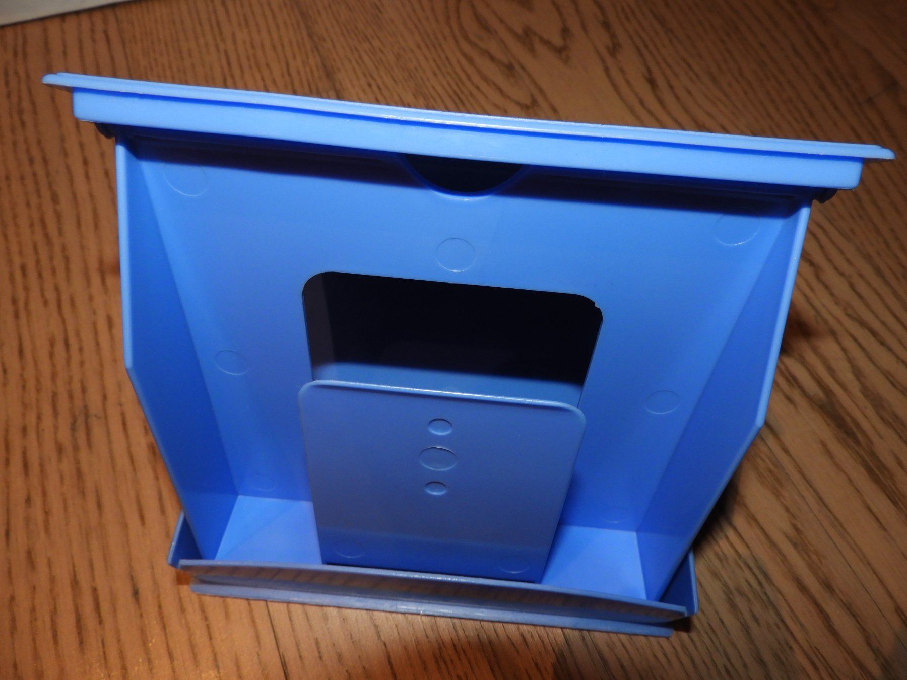 Altro in Decorazioni & Accessori: Disketten-Sammelbox – Usato da Hergiswil NW venduto da Noema2006 1