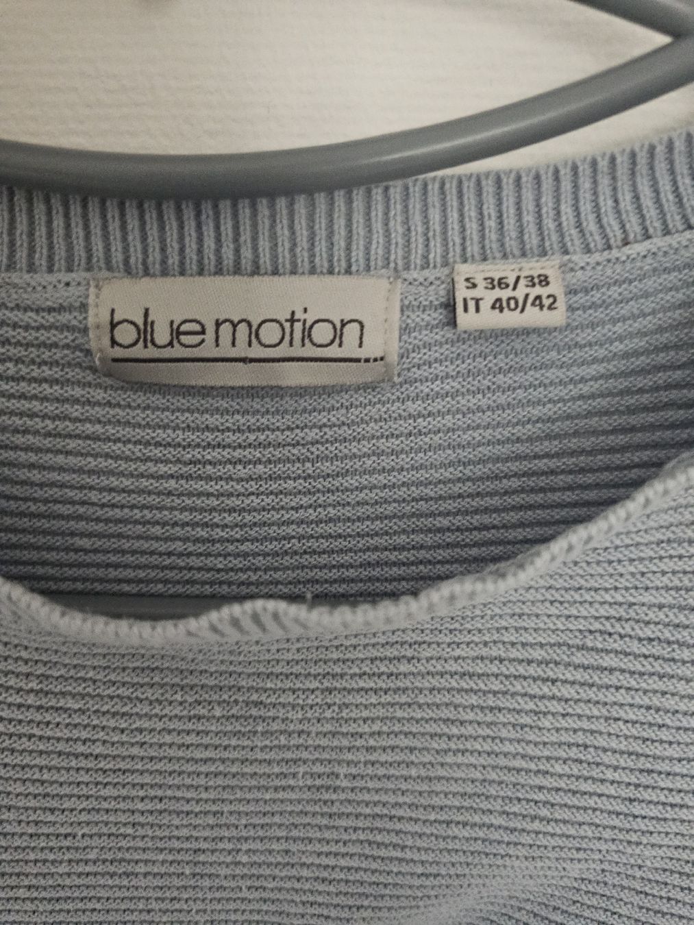 Pullover & Sweatshirts: Pull en coton, taille S – Gebraucht aus Sornetan von T.a333 1