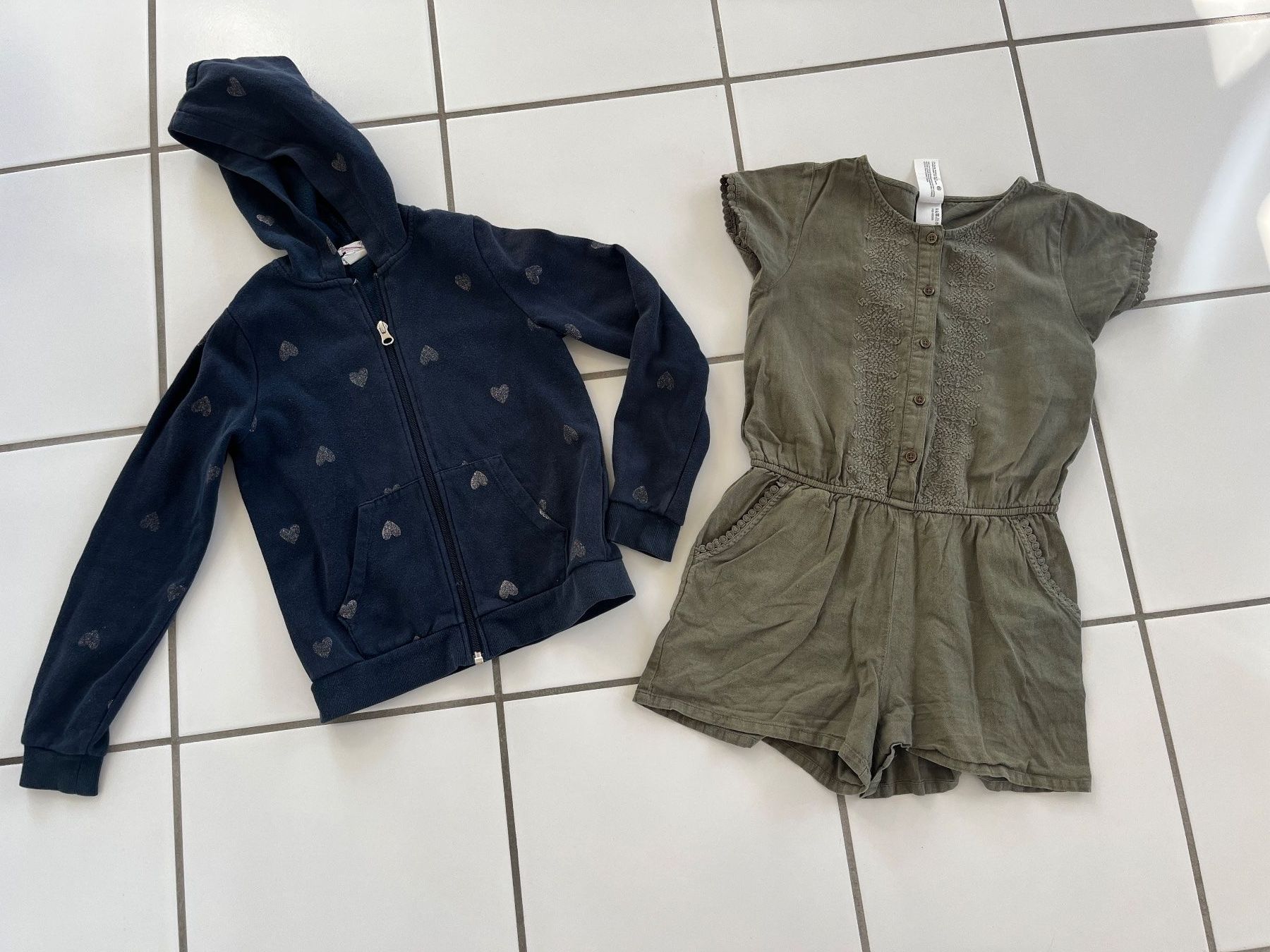 Ensembles coordonnés: 6-teiliges Kleiderpaket Gr. 134 – D'occasion à Flurlingen par absh 1