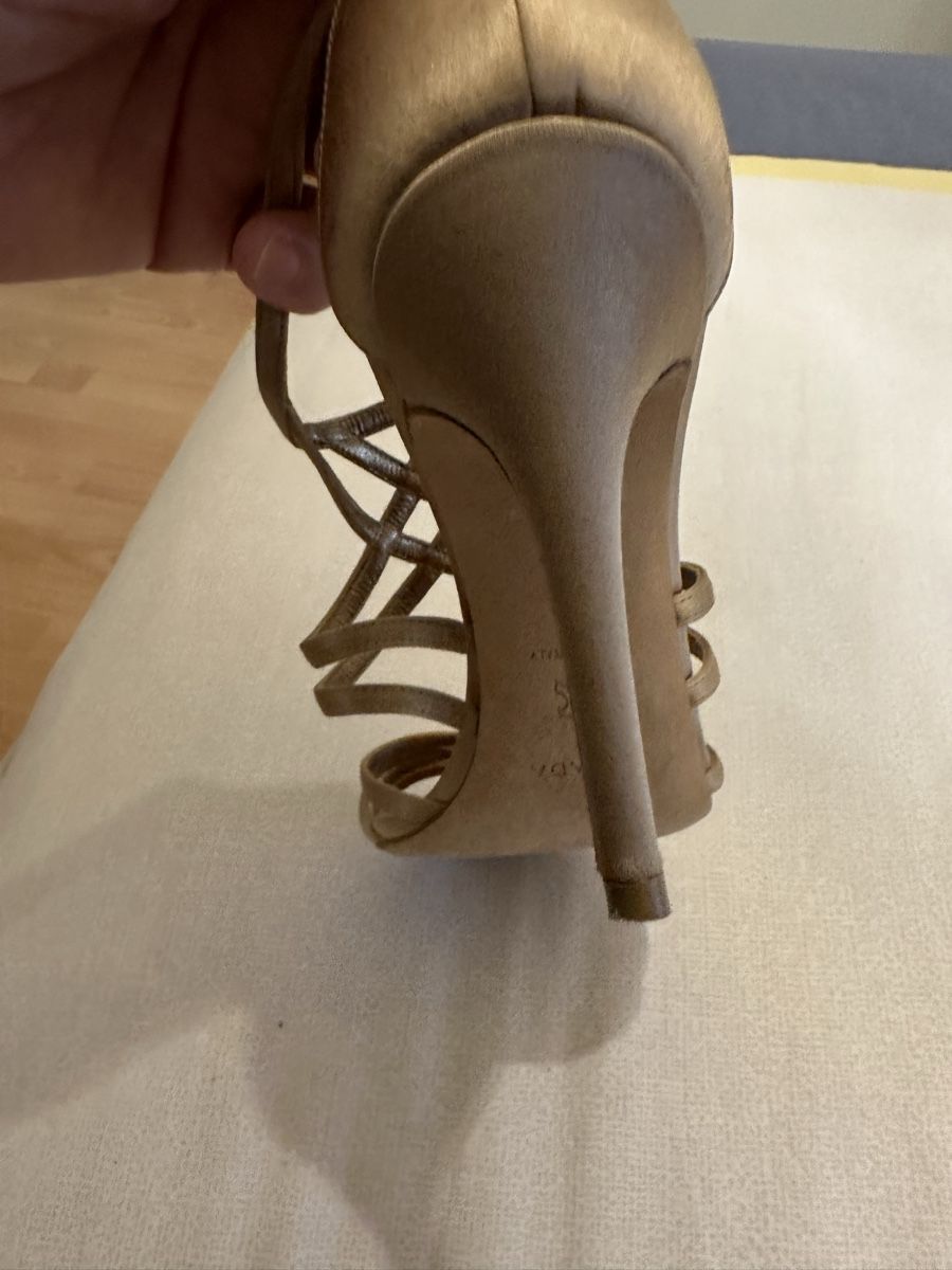 Damenschuhe: Escada schuhe – Gebraucht aus zug von iir 2
