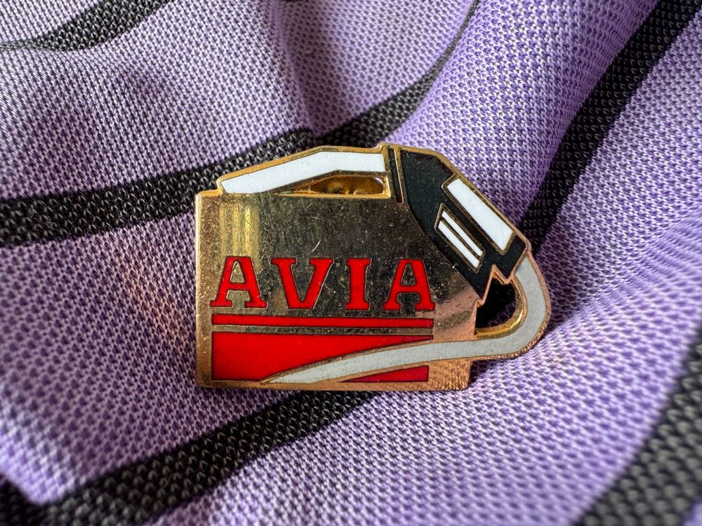 Avia vintage pins pin | Kaufen auf Ricardo