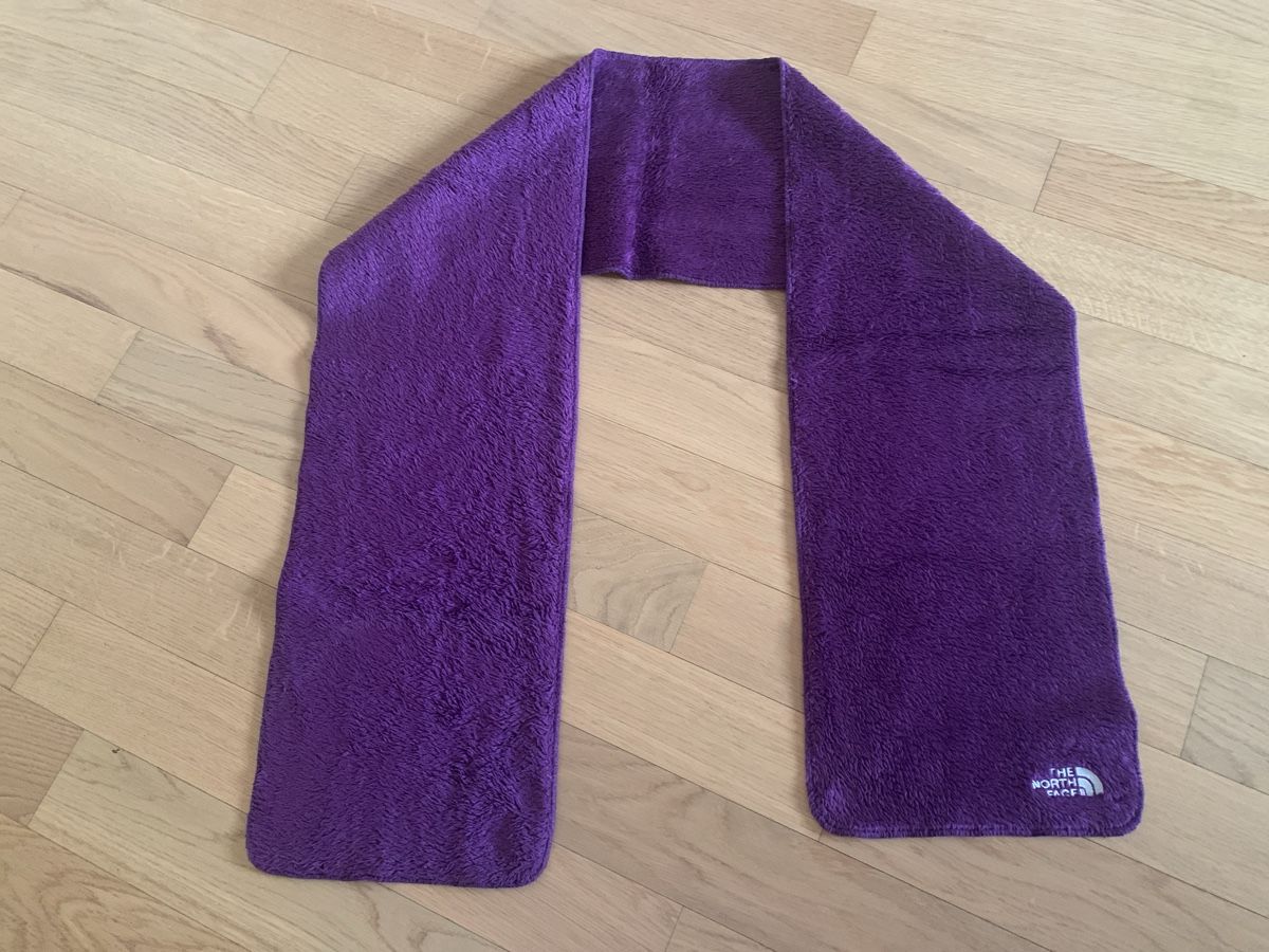 North Face Foulards, Tücher & Schals: Kuscheliger The North Face Winterschal lila – Gebraucht aus Sisseln AG von Baslerin1981