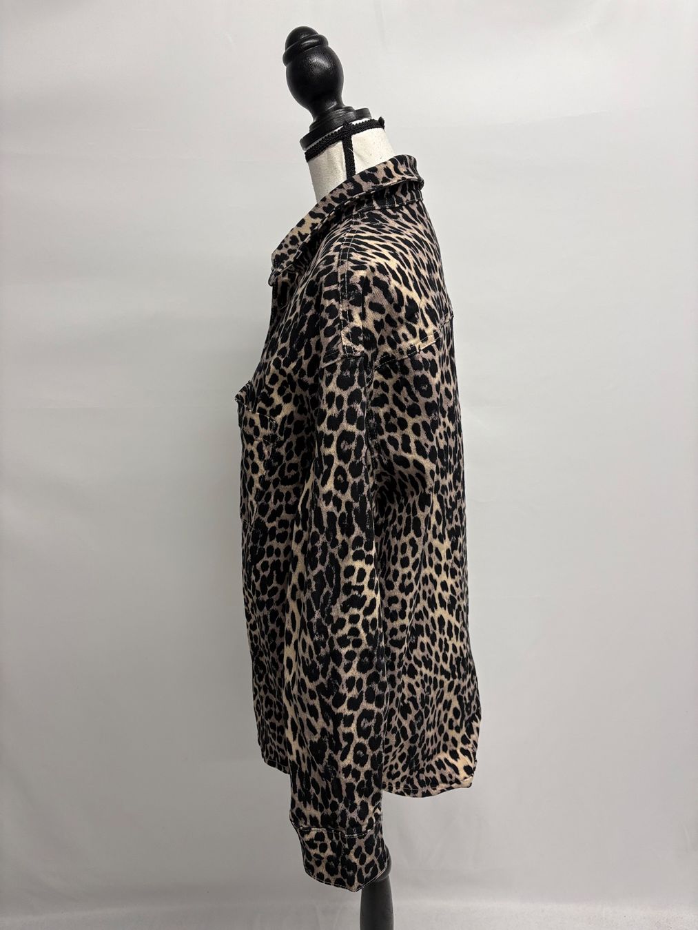 Only Blusen: Only Leo Hemd Jacke M oversize Jeanshemd – Neu (gemäss Beschreibung) aus Regensdorf von secondchancefashion 2