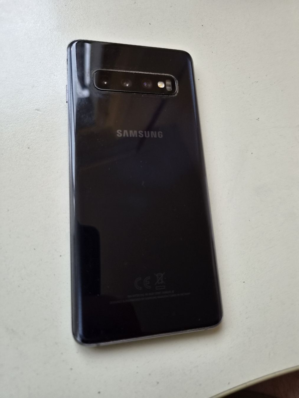 Samsung Telefoni cellulari / Smartphones: Samsung Galaxy S10+ – Difettoso da Reutigen venduto da beore 5