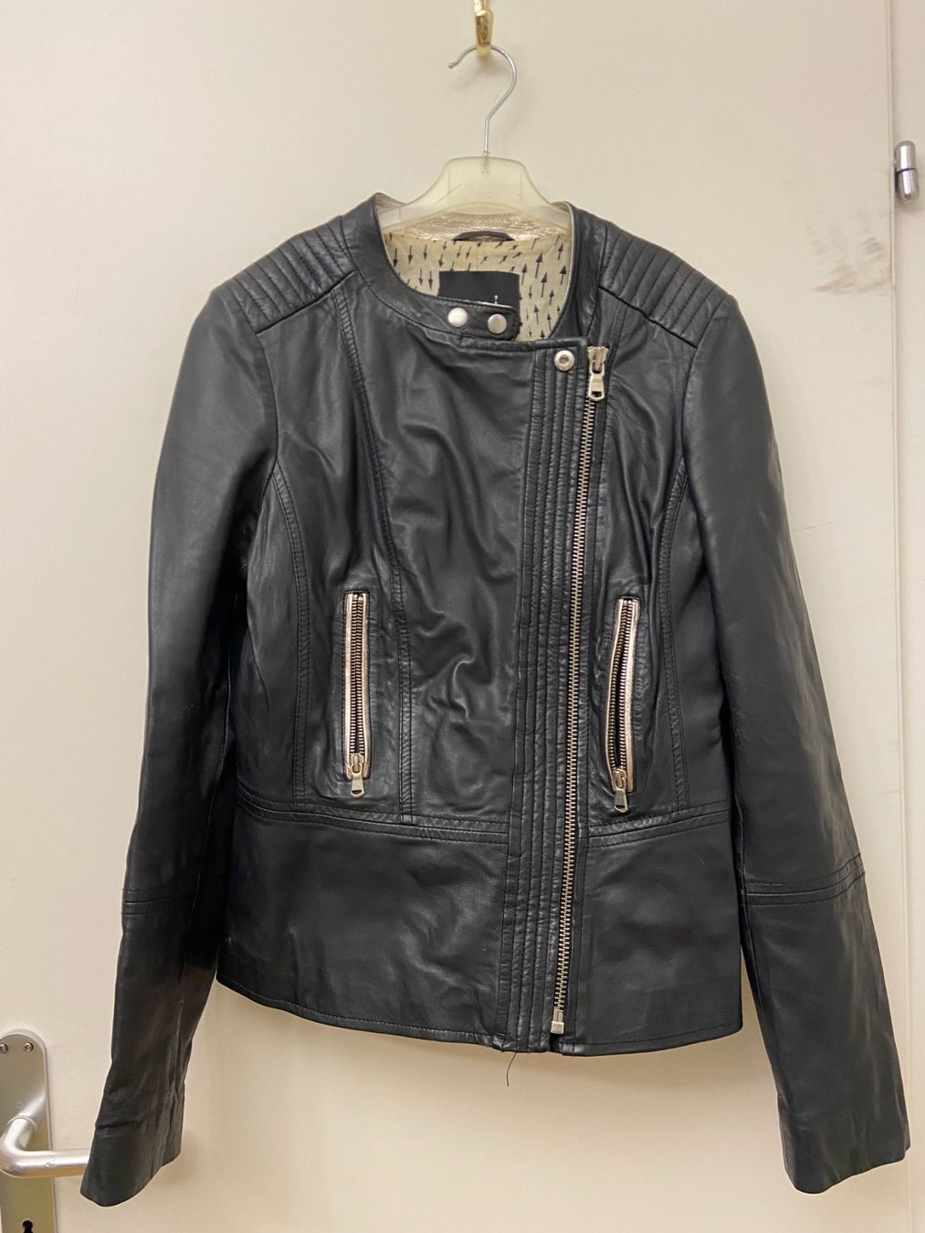 Jacken: Lederjacke aus einer Boutique – Gebraucht aus Piazzogna von edw_rbf9