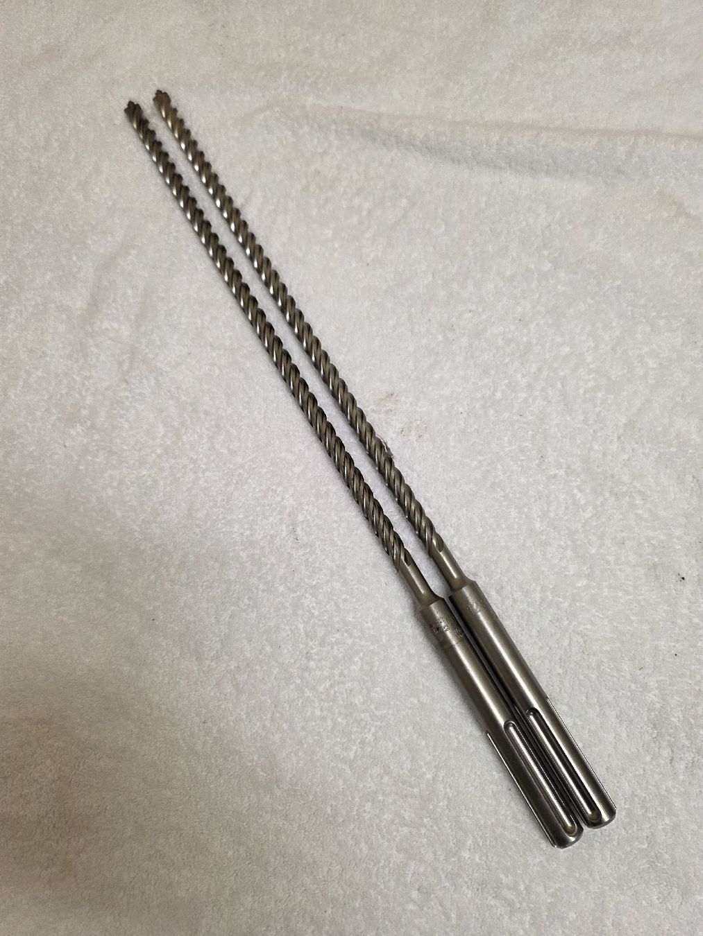 Alle Werkzeuge: 2 Bohrer SDS-plus 12 mm – Neu (gemäss Beschreibung) aus Alberswil von mario889