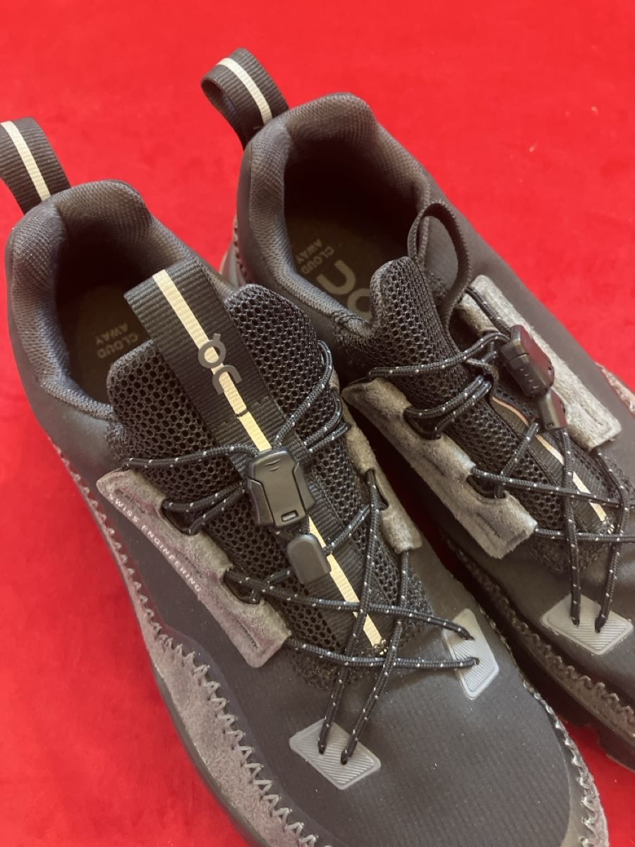 On Scarpe da donna: On Cloudaway, Top Zustand,, Gr.38.5 – Nuovo (secondo la descrizione) da Muralto venduto da jac_hkz5 5