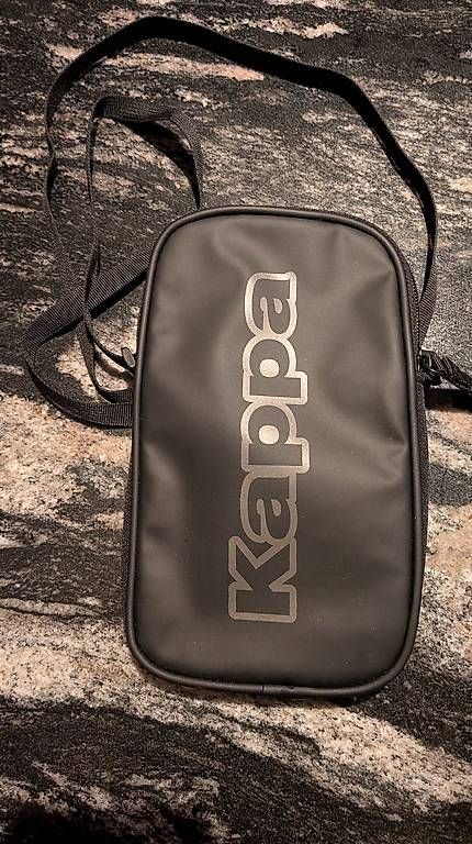 Kappa Sacs: Umhänge Tasche – D'occasion à Wattenwil par karinschaw 3