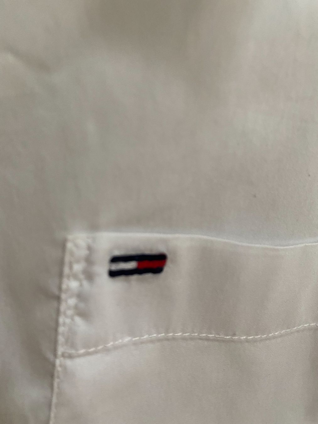 Tommy Hilfiger Camicette: Tommy Hilfiger Bluse .! 🌸 – Usato da Opfikon venduto da Luis144 2