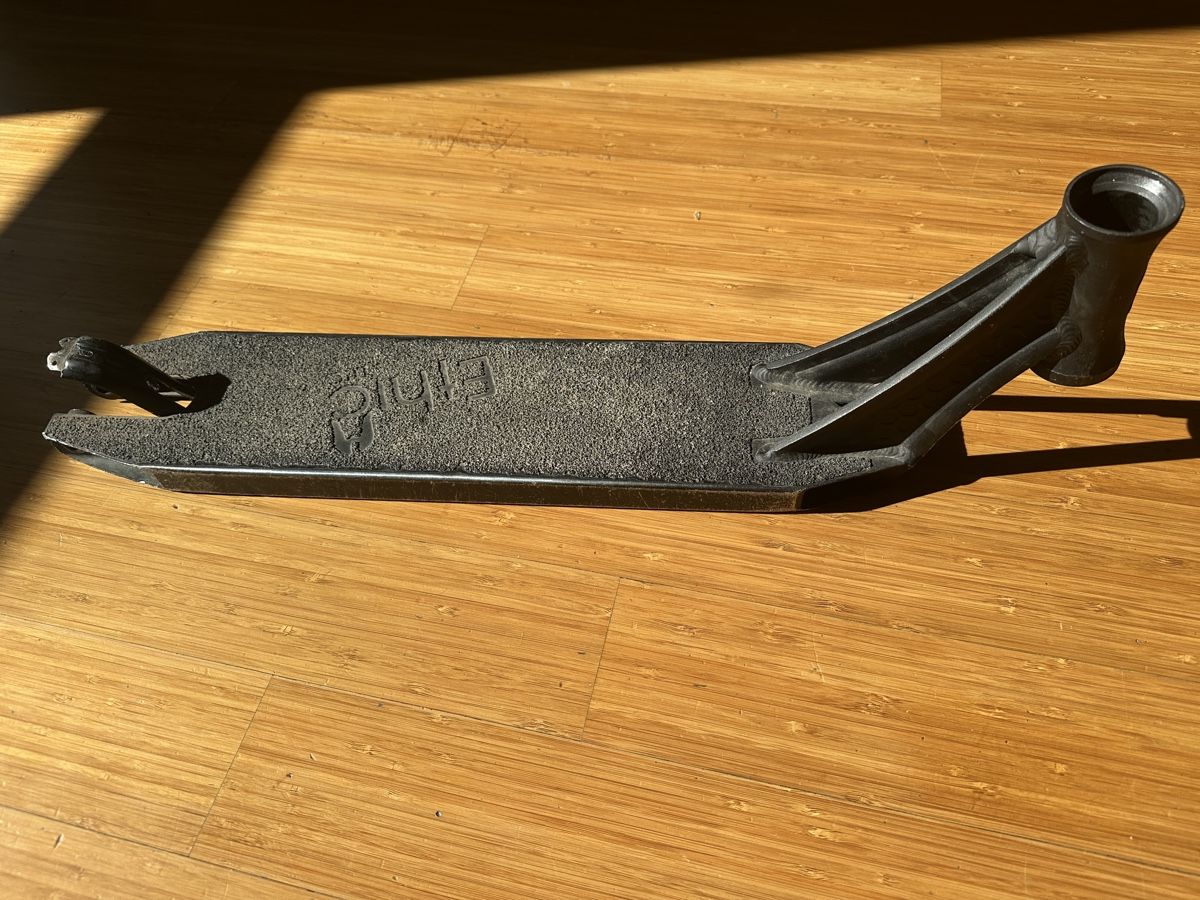 Kickboard: Ethic Erawan stunt Scooter Deck gebraucht – D'occasion à adliswil par iri_8fjv