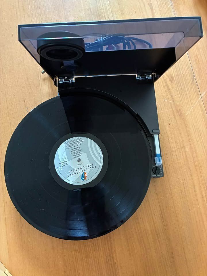 Sony Giradischi: Platine Sony pour vinyls – Usato da Areuse venduto da sis_y7dg