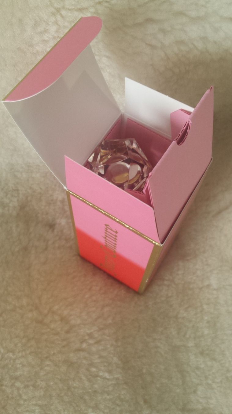 Juicy Couture Profumi & Eau de Toilette: Juicy Couture OUI EdP 30ml – Nuovo (secondo la descrizione) da Luzern venduto da Zimprich 7