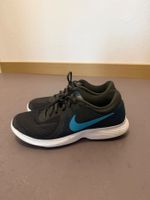 Nike Revolution 4 EU unisex Sneakers