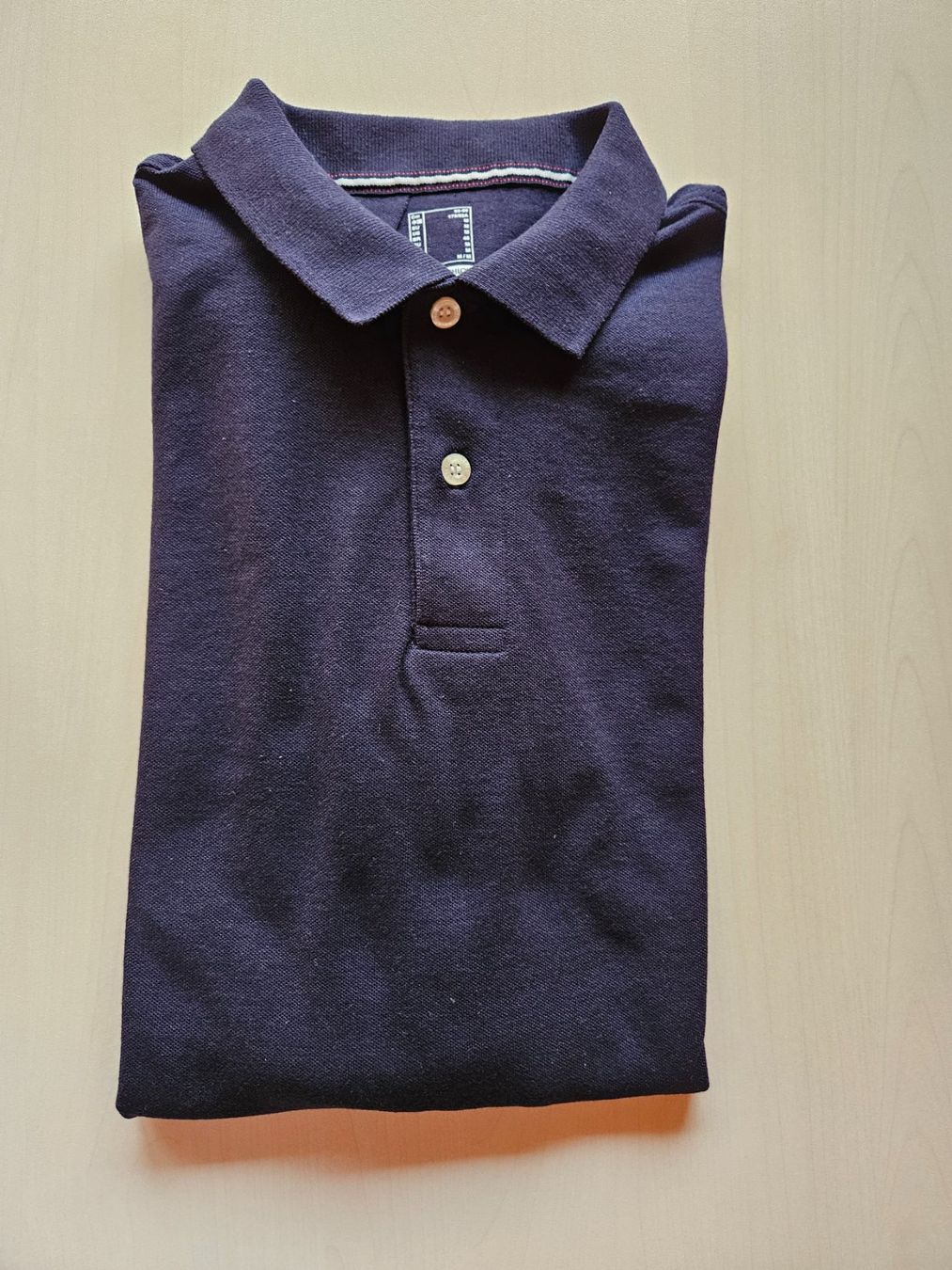 T-shirt: Langarm T-Shirt  Grösse M – Usato da Tann venduto da Pepiino