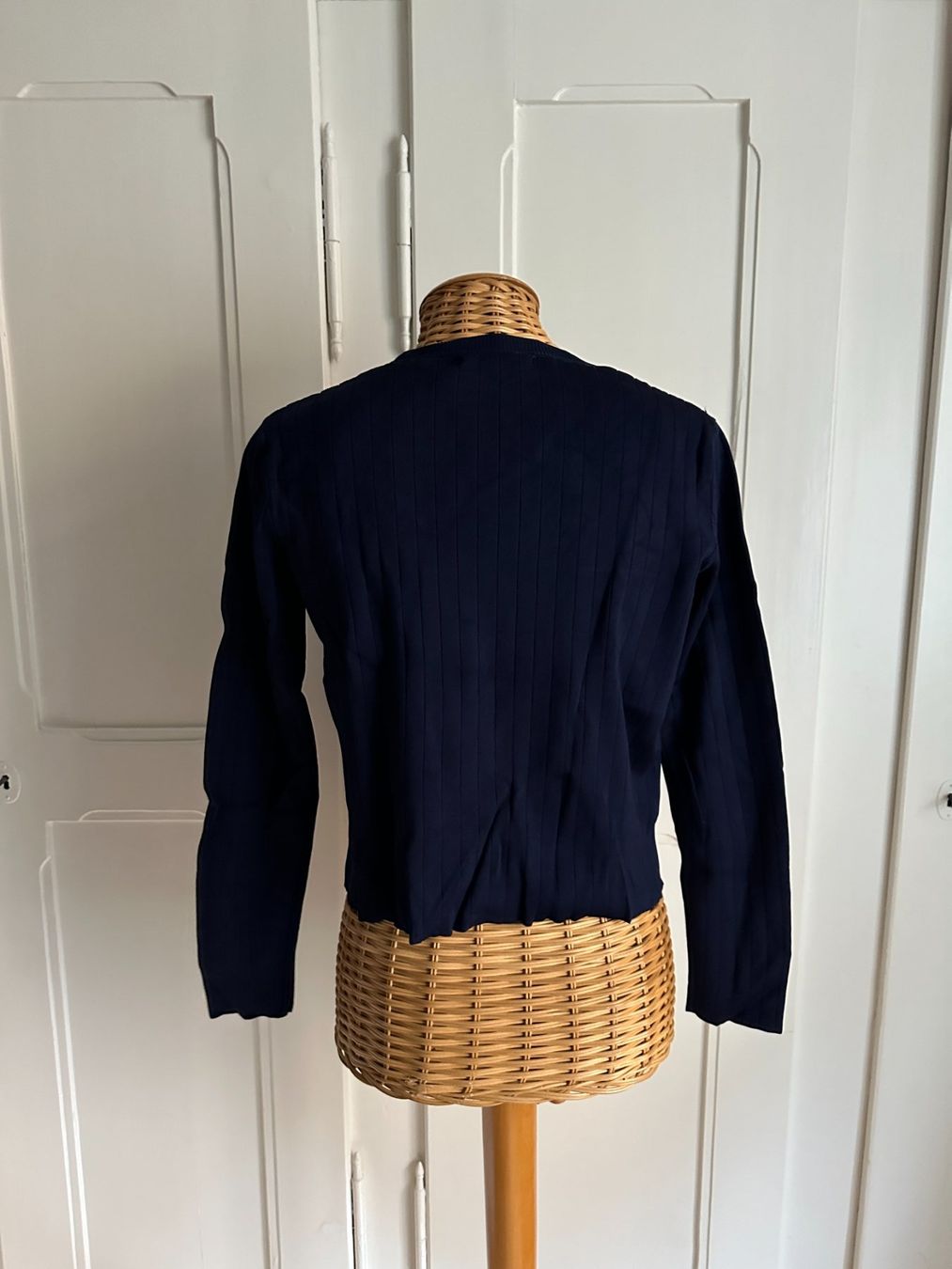 Mango Pulls & Sweat-shirts: MANGO - Pullover dunkelblau S – D'occasion à Zürich par Diazaio 2
