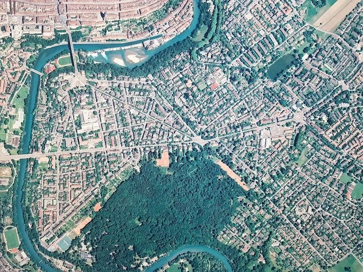 Foto & Immagini: Flugfoto der Stadt Bern, Format 106cm x 76cm – Usato da Schliern b. Köniz venduto da morphy55 3