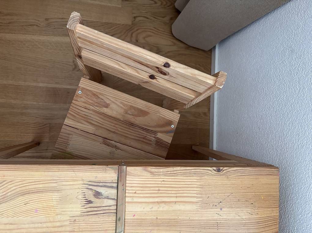 Tables: Kindertisch – D'occasion à Zürich par Kat029 1