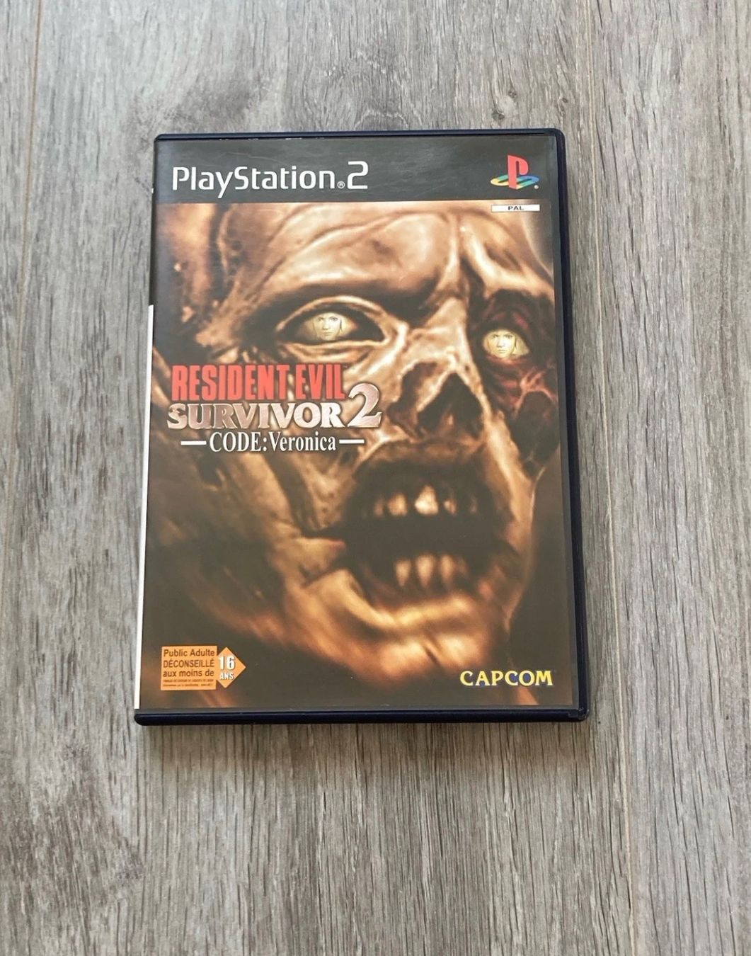 Jeux: PS2 Resident Evil Survivor 2 Code Veronica PAL FR – D'occasion à Lausanne par Defgon