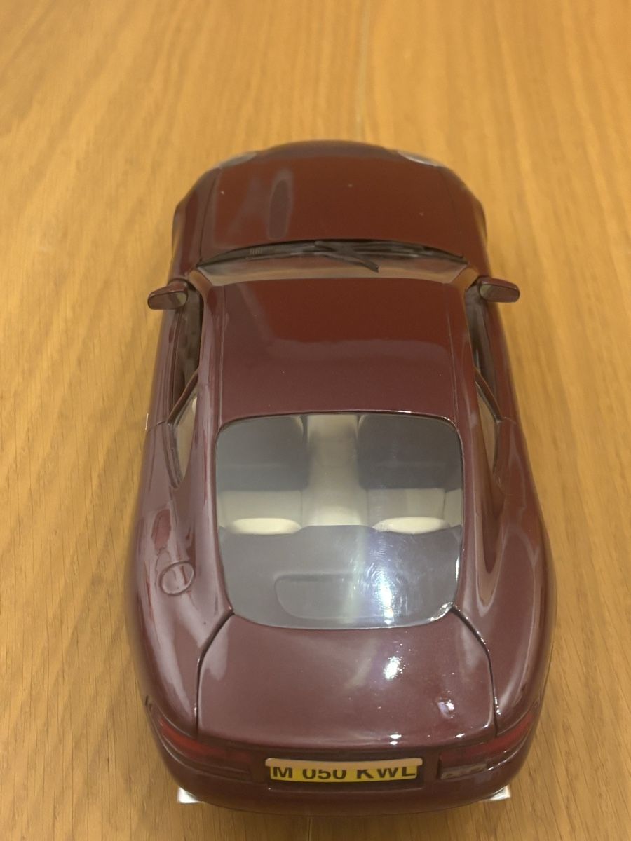 Aston Martin Modellautos: Aston Martin 1994 – Neu (gemäss Beschreibung) aus Orbe von car_8grw 4