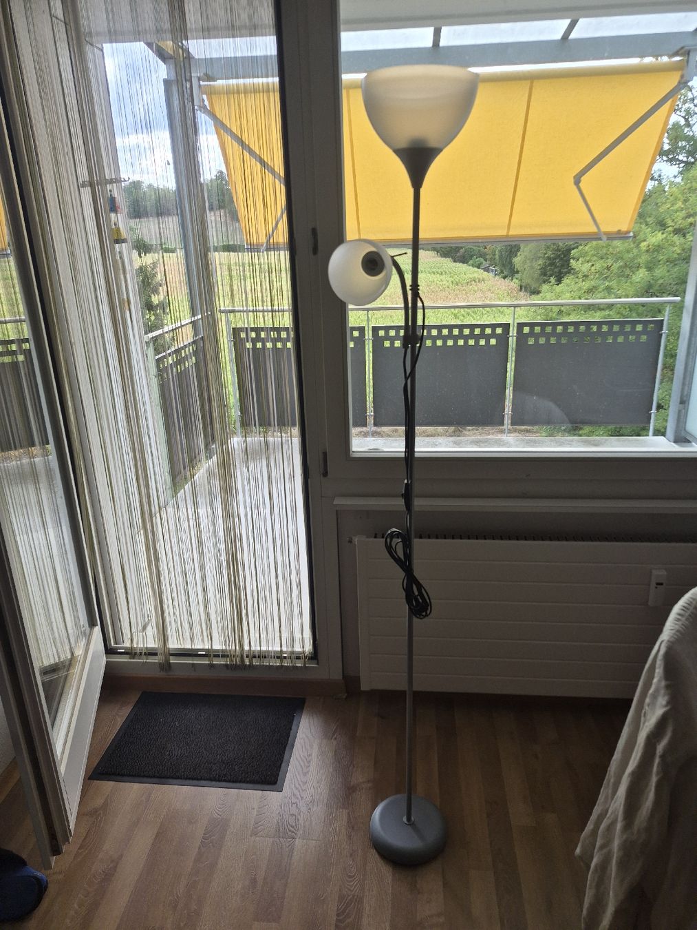 Conforama Lampen: Stehlampe – Neu (gemäss Beschreibung) aus Gümligen von euphmatthi