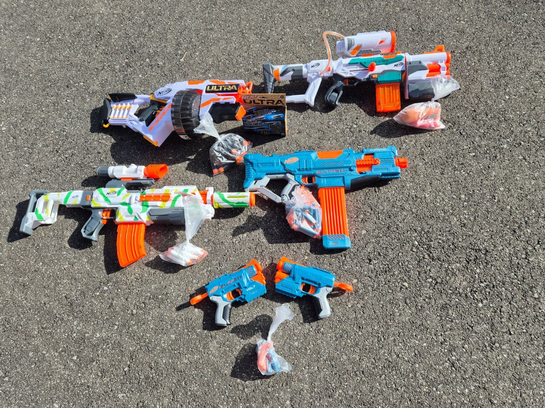 Nerf Jouets: Nerf Set – D'occasion à Trachslau par Suslae