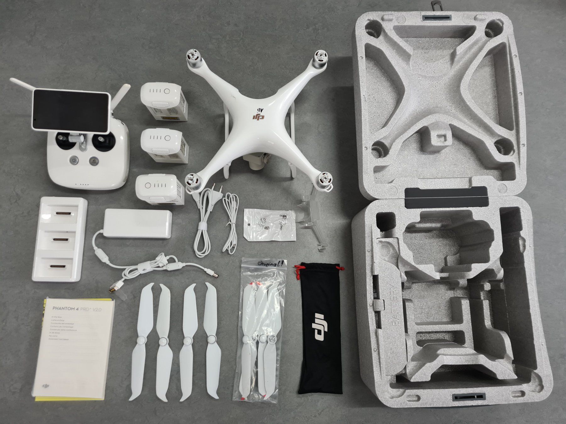 DJI Modellismo RC: DJI Phantom 4 Pro Plus V2 20MP/4K Kamera-Drohne Quadrocopter – Usato da Büttikon AG venduto da stegeri