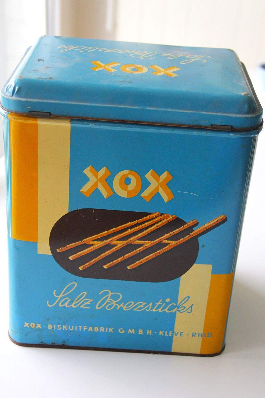 Dosen: antike Blechdose XOX "Brezsticks" – Gebraucht aus Luzern von chf_zvb8 1