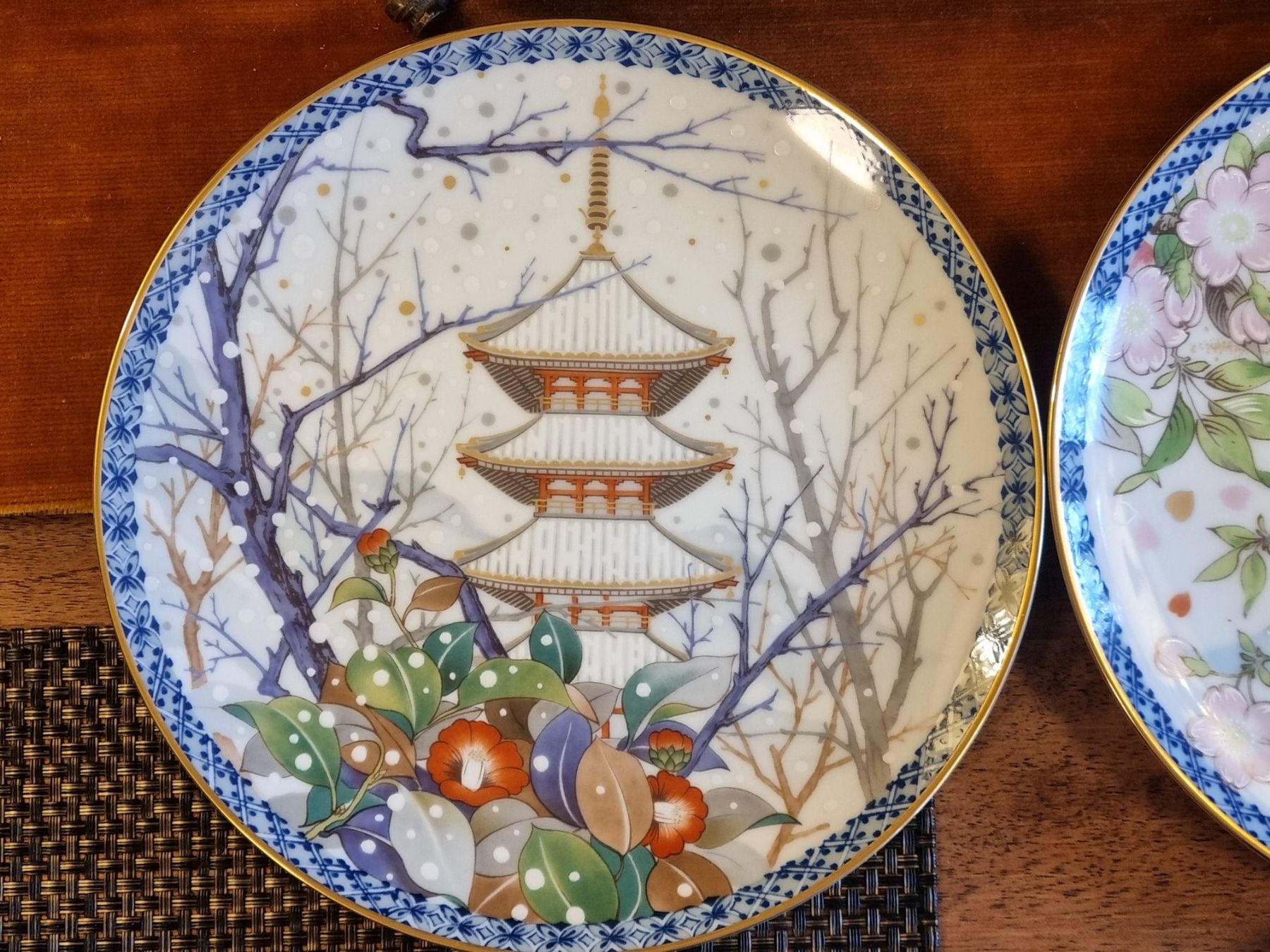 Noritake Piatti: Noritake Japan Four Seasons 1978 Wandteller Set – Usato da Scharnachtal venduto da devin03 1