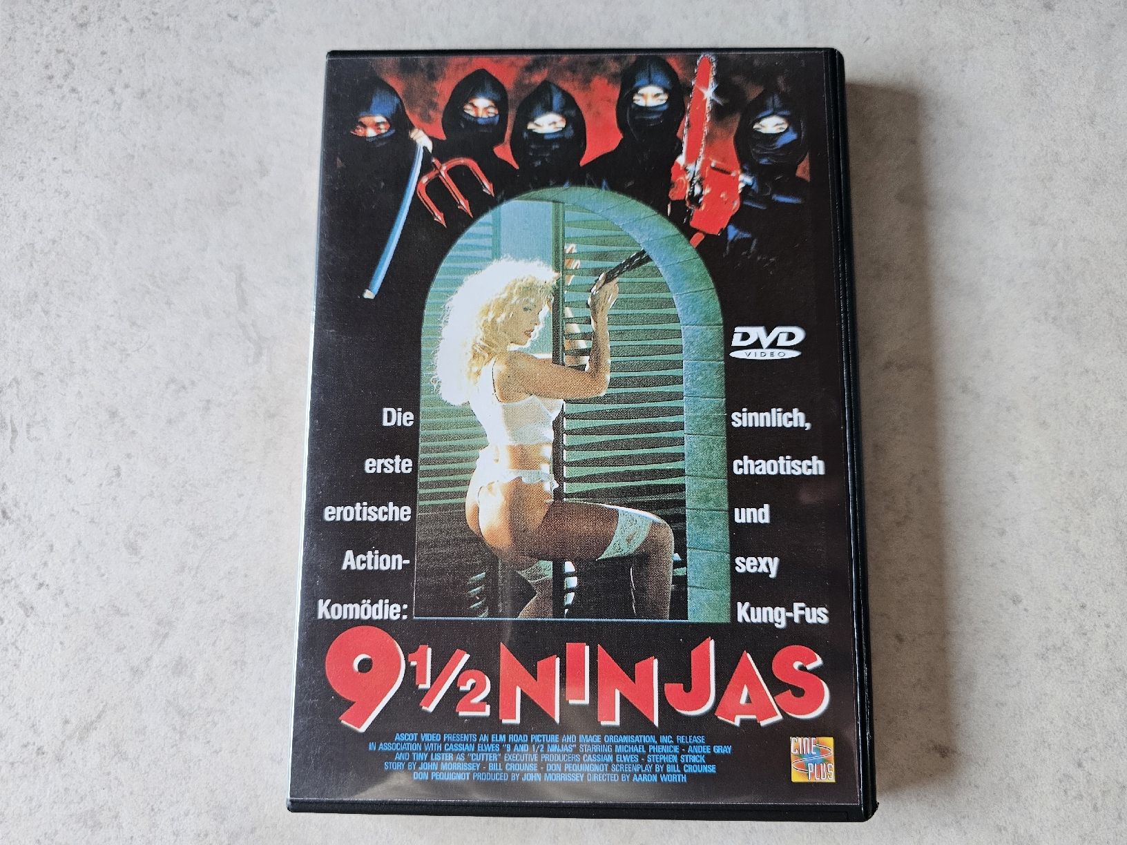 Tutti i DVDs: 9½ Ninjas – Usato da Schneisingen venduto da backstore24