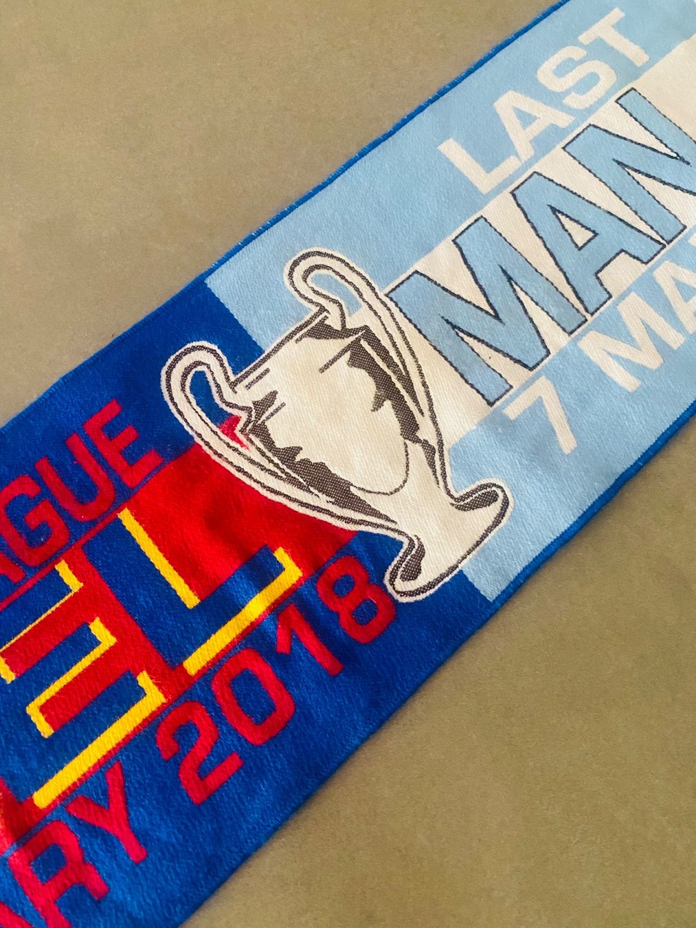 FC Basel Foulard & Sciarpe: FC Basel vs. Man City Schal – Usato da Basel venduto da OffPitchCollective 1