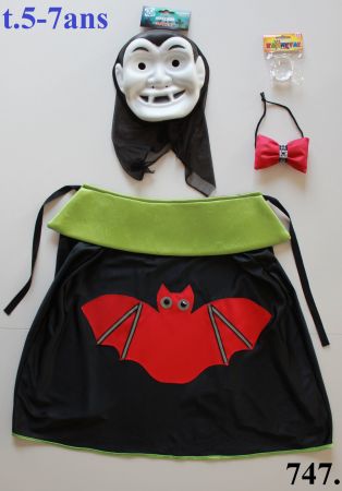 Costume Dracula / vampire / Vampir t. 5 - 7 ans