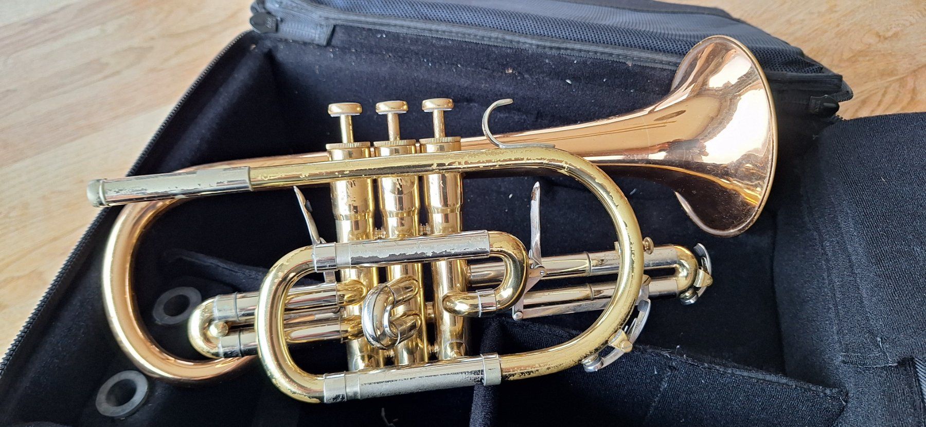 Besson Strumenti musicali: Cornet sib Besson Sovereign – Usato da Basse-Nendaz venduto da Jocood