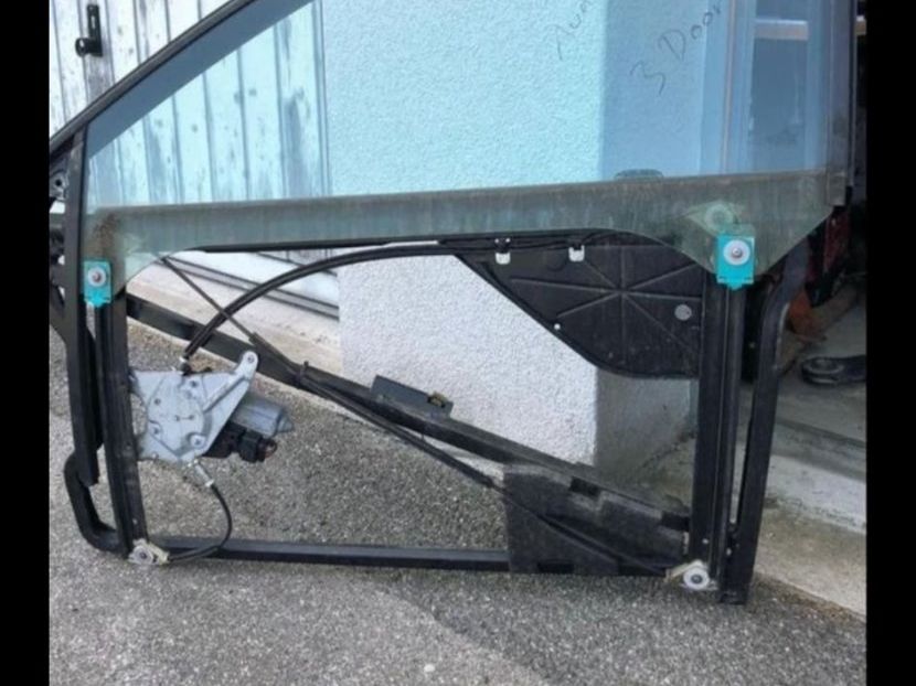 Audi Alle Autoersatzteile: Audi A3 3 Door  Fensterhebermotor links – Gebraucht aus Rothenhausen von Deltassion