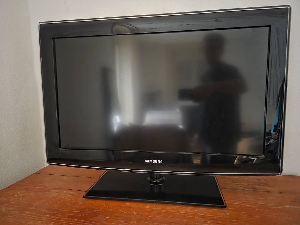 Televisori: TV Samsung 32" – Usato da Biel/Bienne venduto da AlpinaJones