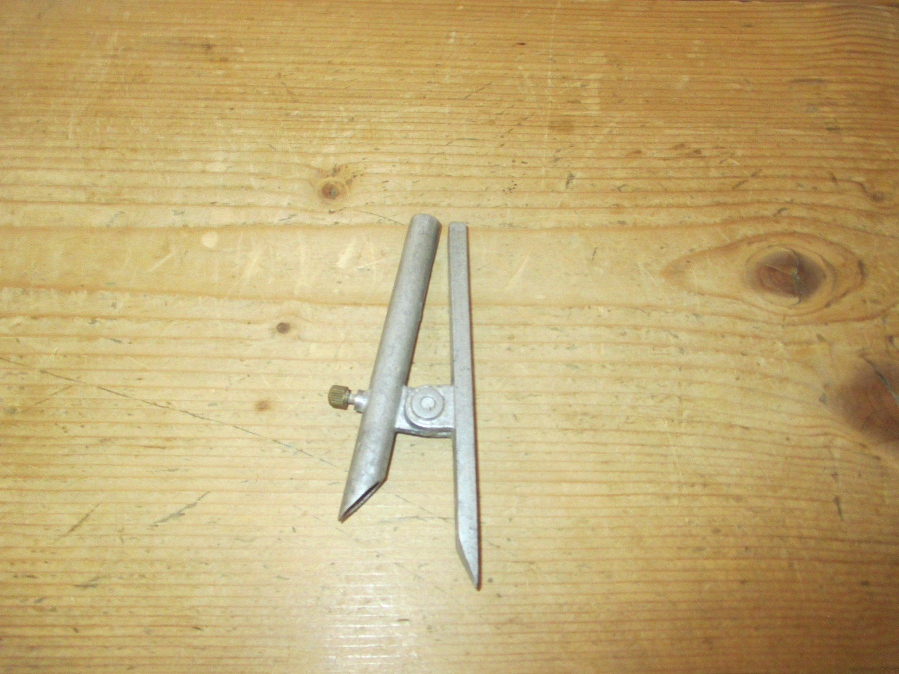 Tous les outils: Anreisslehre antik – D'occasion à Flims - Dorf par Stagediver 1